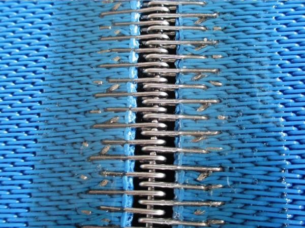 Blue polyester filter belt with stainless steel clip seam