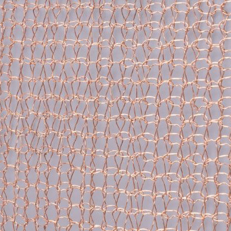 The details of copper knitted mesh are displayed.