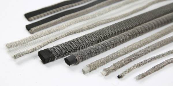 Knitted wire mesh gaskets in various shapes and sizes